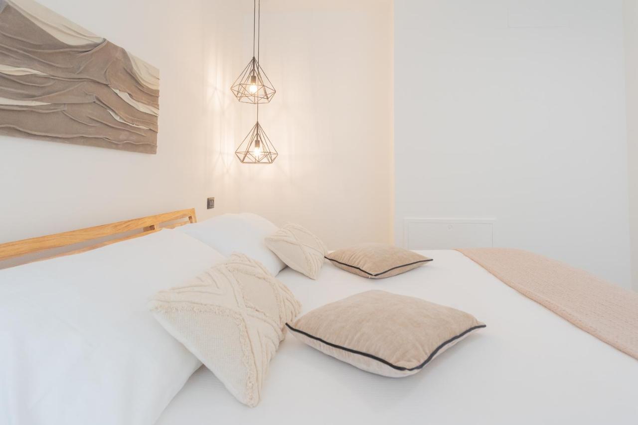 Enchanted Como Lake - City Apartment By Rent All โกโม ภายนอก รูปภาพ