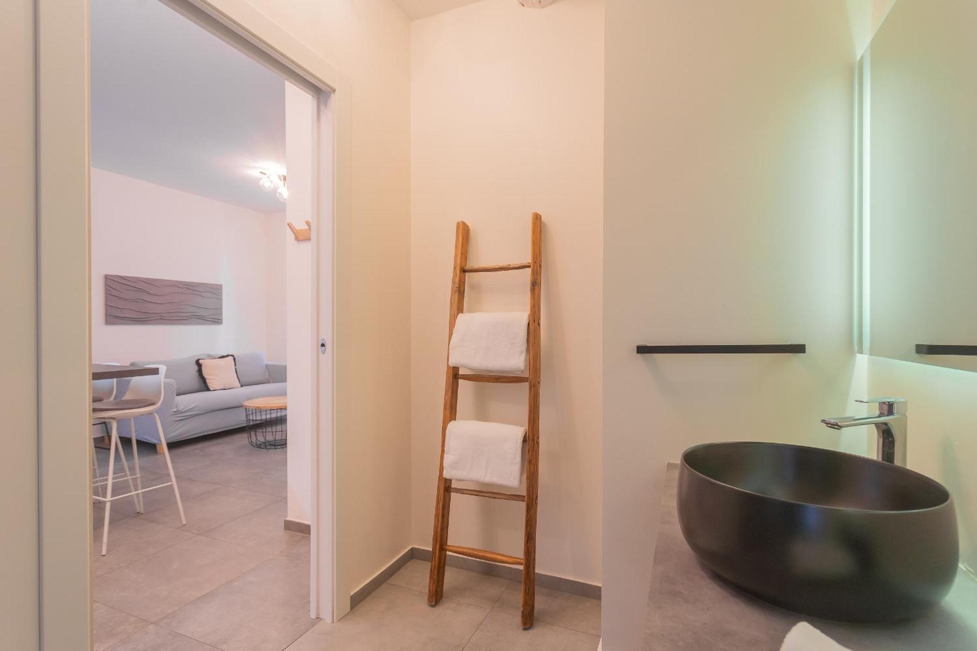 Enchanted Como Lake - City Apartment By Rent All โกโม ภายนอก รูปภาพ